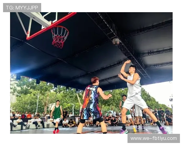 篮球赛季激烈开战：明星球员争锋、战术革新与未来发展趋势全解析